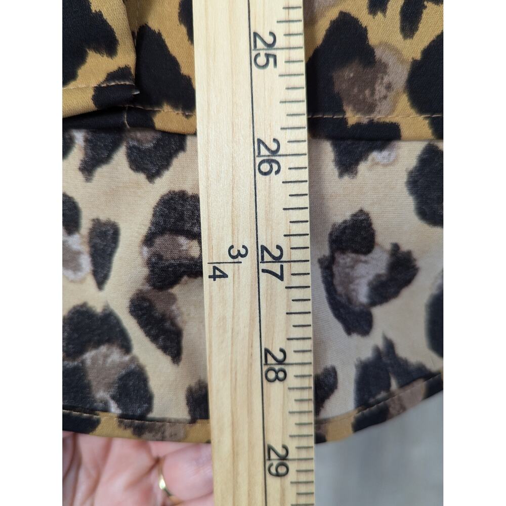 Women's Entro Cheetah Print Button Down Blouse Oversized Size M - Picture 5 of 6